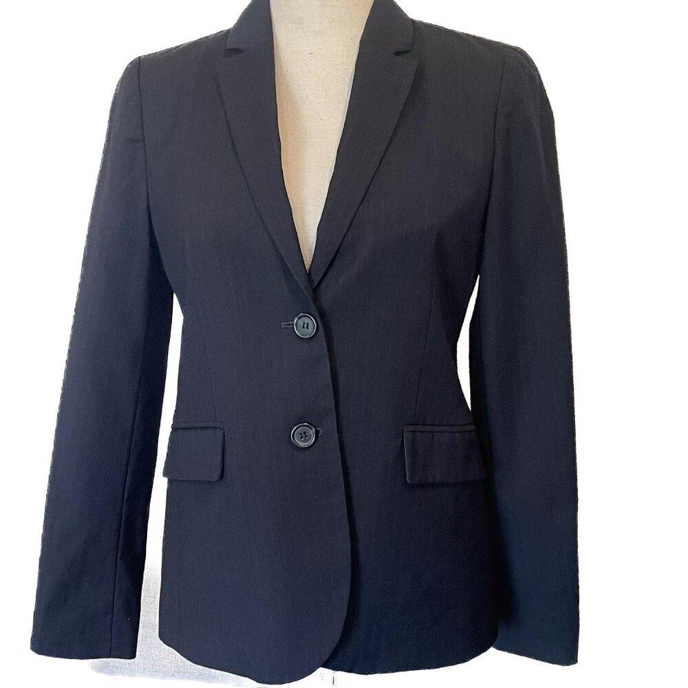 J. Crew Suiting Wool Navy Pinstripe Jacket Blazer Sz 6 - Picture 2 of 13